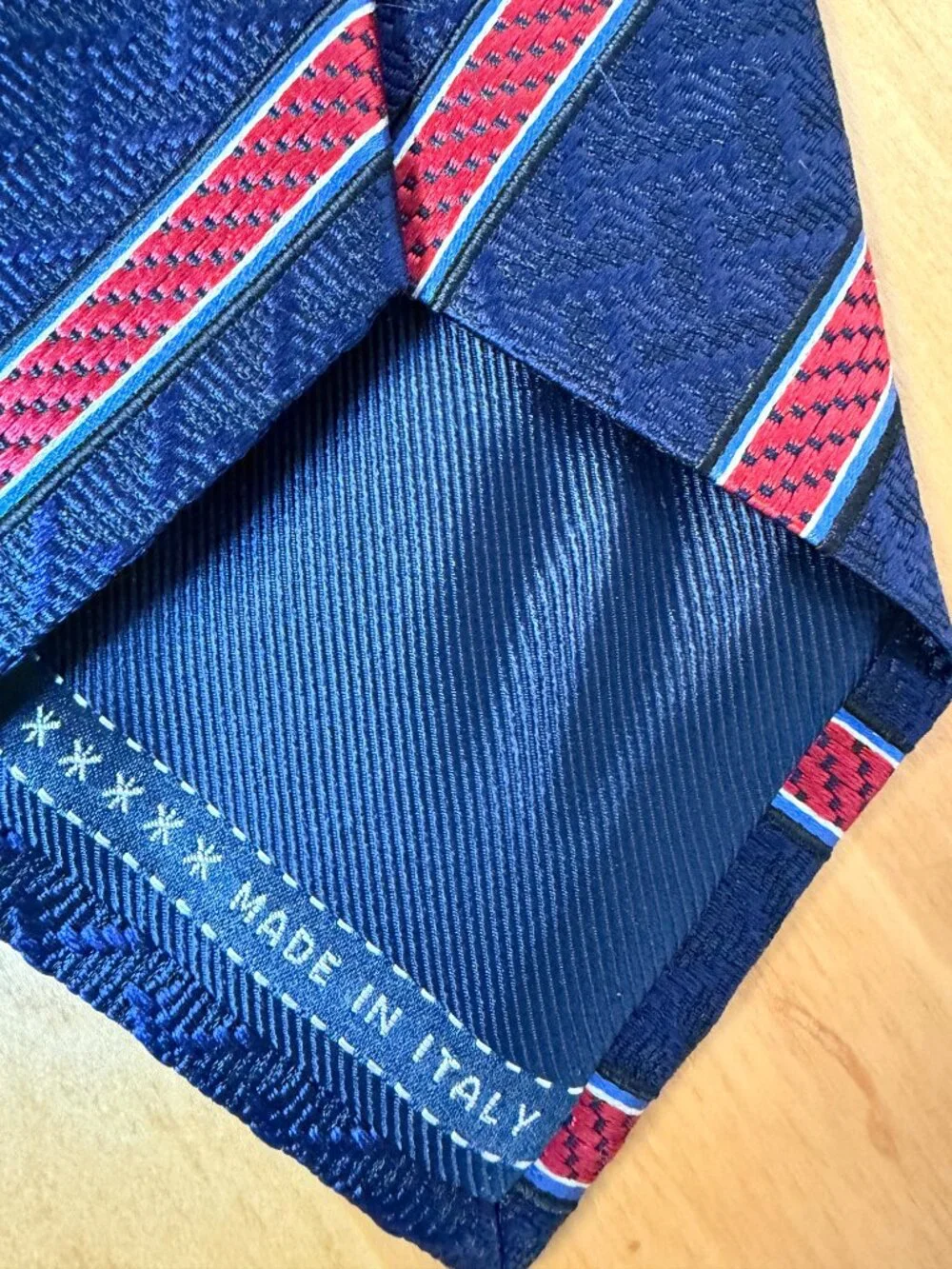 Ermeneglido Zegna Men's Navy/Pink 100% Silk Tie Made In Italy In Great Shape!